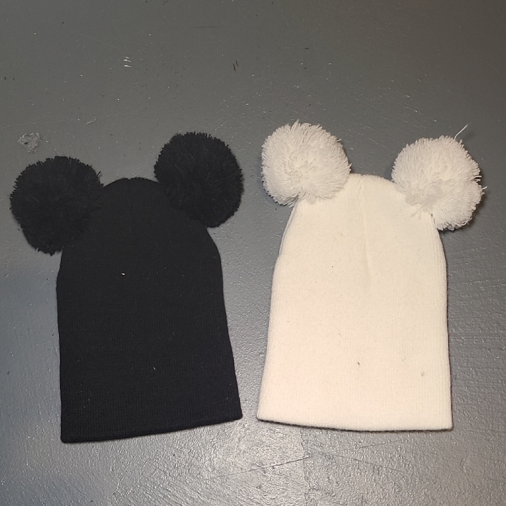 Kids Pom-Pom Beanie Set - Black & White